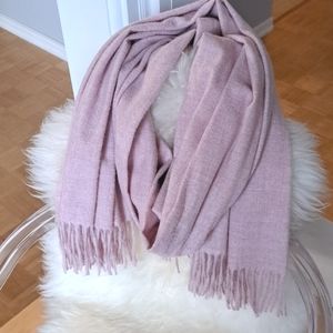 **2 for 15$** Pink Scarf with Fringe